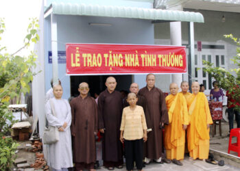 TRAO TẶNG NHÀ TÌNH THƯƠNG CHO NGƯỜI DÂN TẠI ẤP BÌNH CANG 1 – XÃ BÌNH THẠNH