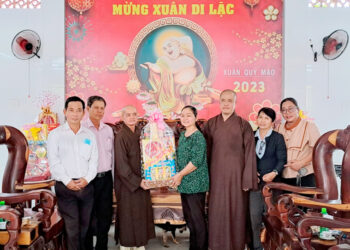 MỪNG XUÂN QUÝ MÃO –  MTTQ VÀ CÁC HỆ THỐNG CHÍNH TRỊ HUYỆN THỦ THỪA THĂM VÀ CHÚC TẾT BTS. GHPGVN HUYỆN THỦ THỪA