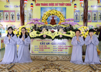 TỔ ĐÌNH KIM CANG : PHÁP HỘI DƯỢC SƯ THẤT CHÂU CẦU AN CẦU PHƯỚC GIA ĐÌNH PHẬT TỬ LÊ VIỆT TIẾN